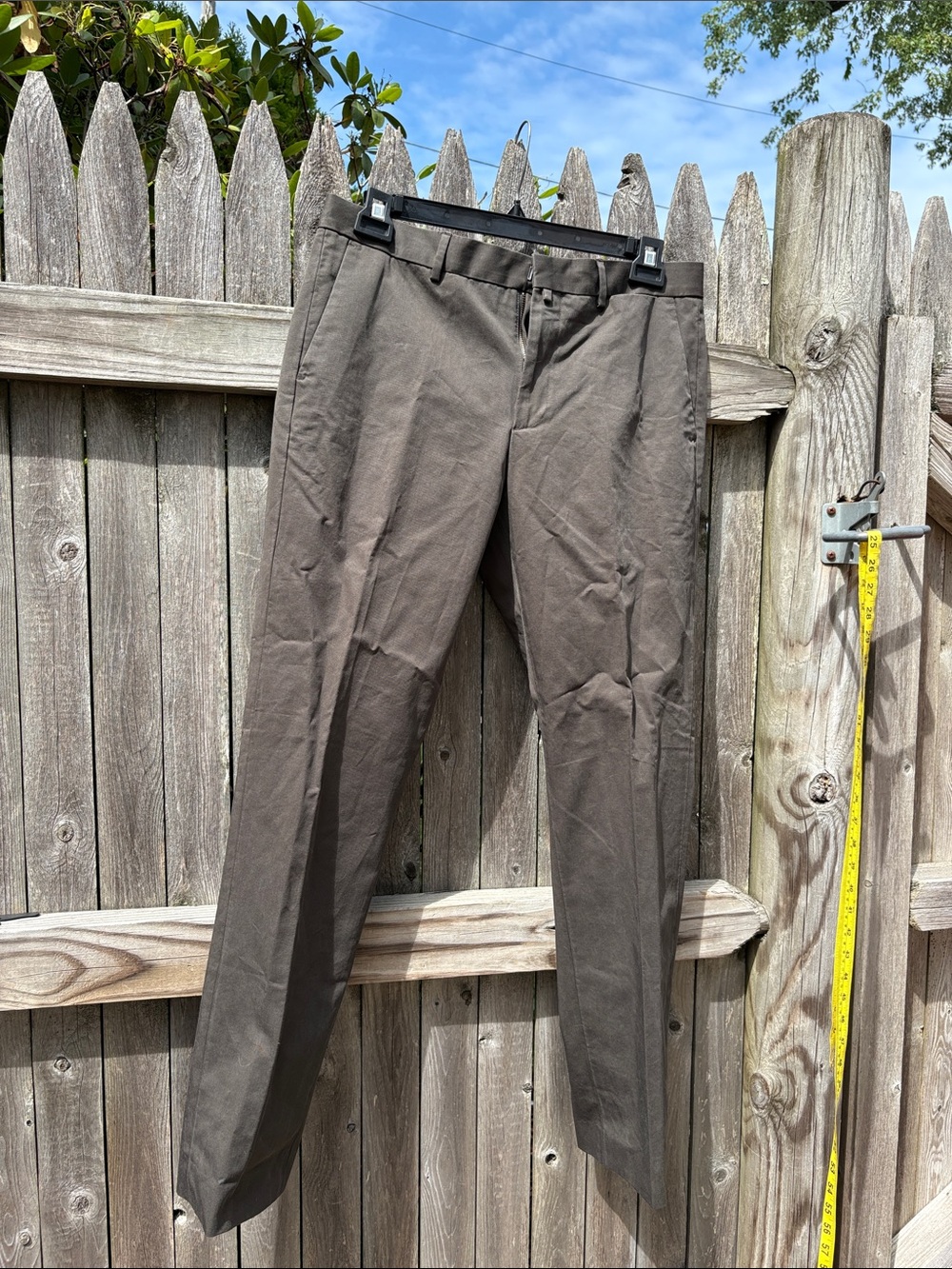 Vince 33/30 gray cotton dress pants. NWOT!!